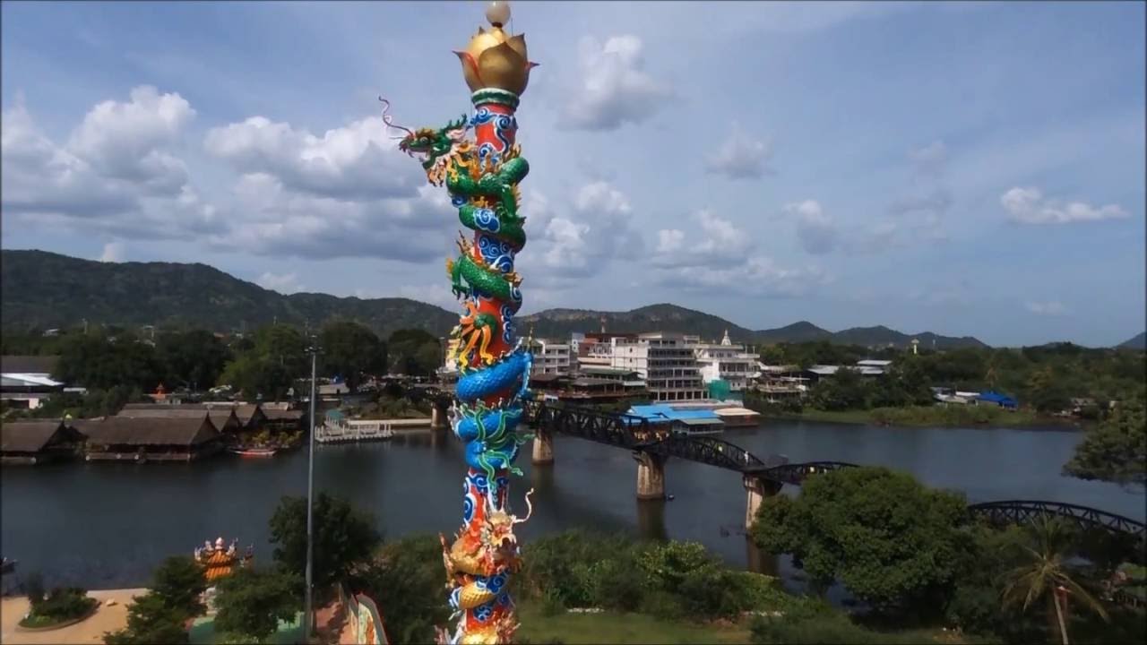 temples hot motion Thailand in August