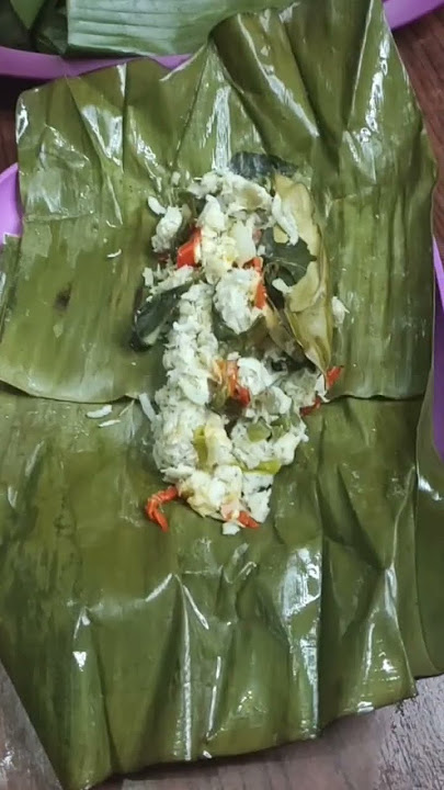 Asin teri pepes kelapa parut