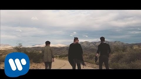 A R I Z O N A - Oceans Away [Official Video]