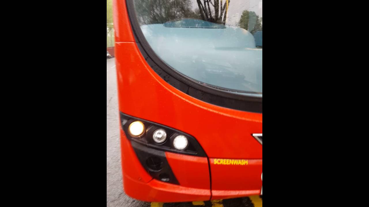 A walk around DW424 at Stamford Hill 10th May 2016