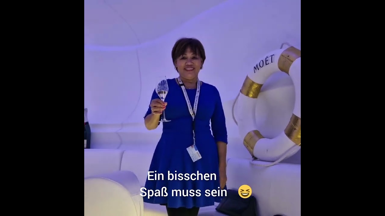 SPRAY BAR at AIDAprima Cruise Ship ~29 Oct~05 Nov 2022