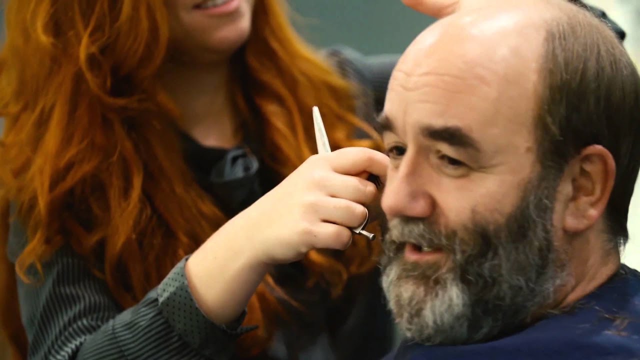 David Haig going to the barbers in preparation for Guys and Dolls - ATG Tickets