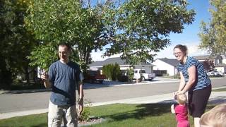 Boy or girl Silly String reveal