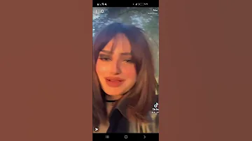سنابات مودل مير مع صديقتها نهى 