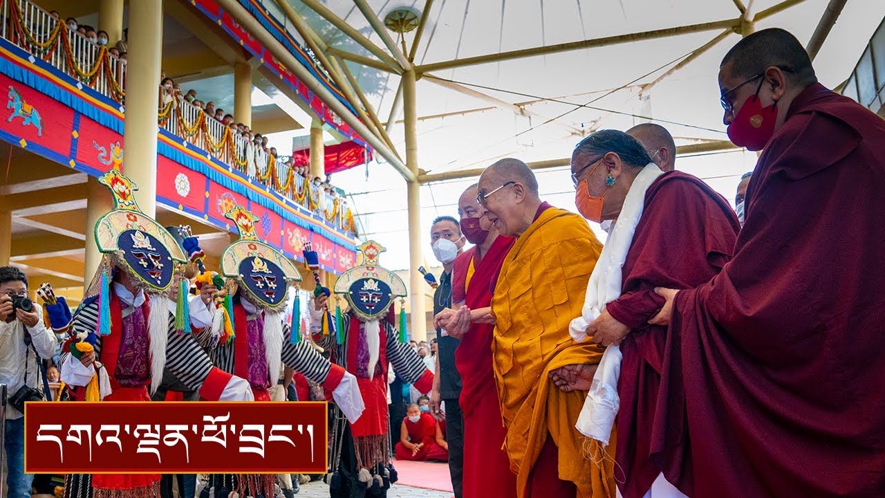 དཔལ་ས་སྐྱ་གོང་མ་ཁྲི་ཆེན་རིན་པོ་ཆེ་དབུ་བཞུགས་ཐོག་ས་སྐྱའི་ལྷ་སྡེ་མི་སྡེ་ཡོངས་ནས་བརྟན་བཞུགས།
