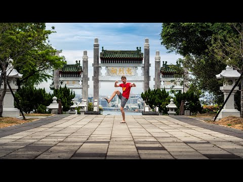 高雄旅遊 - 外國人在高雄 - 安德帶你們去高雄景點 衛武營 駁二 壽山 Kaohsiung Travel Video - Art Pier 2, Siziwan Secret Beach