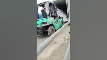 VD 2 Unload Crate from container/#cargoloading #crate&loadVN #logisticslife #crane