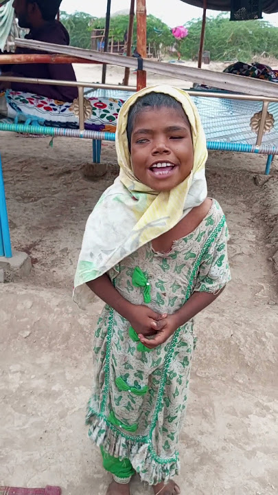 Cute Little Girl Learning 123 | Free Street Children School Pakistan 🇵🇰 | Hope for a Brighter Future