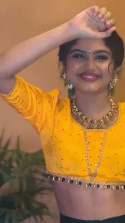 Nivedhya Navel #nivedhya #malayalam #tiktok #celebrity #cute #sisters #sister #navel