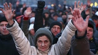 Тысячи белорусов вышли на демонстрацию против \