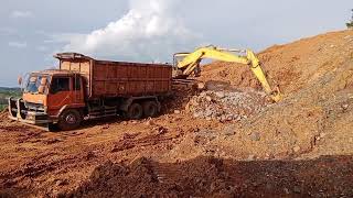 Excavator Komatsu Loading Batu Gunung Ke Dump Truk @Ucok90