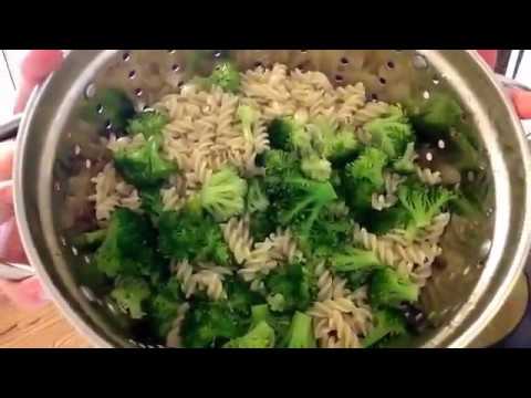 Broccoli and Pasta Alfredo- Healthy Recipe//GF and Vegan