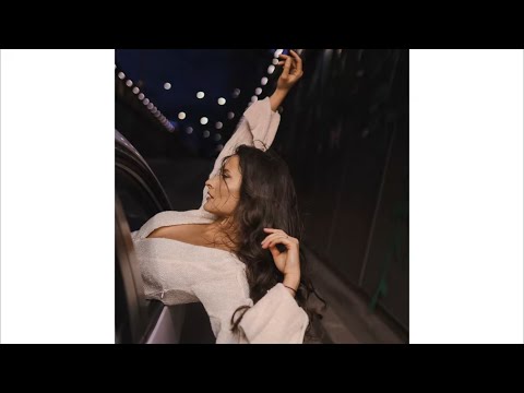Laura Dinu - Wait a little bit (Official Lyric Video)