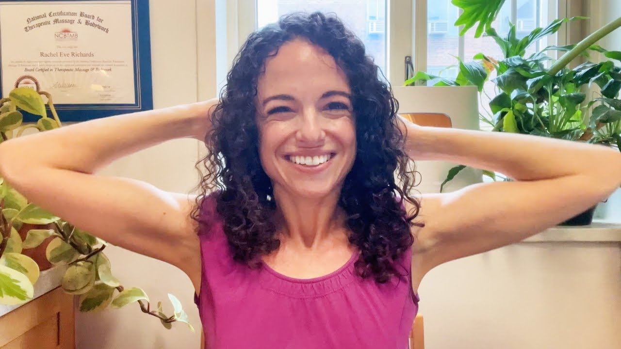 Снимите стресс и беспокойство с помощью самомассажа, раскрывающего сердце