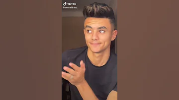 بيغمزلي غمزتله برقلي برقتله 