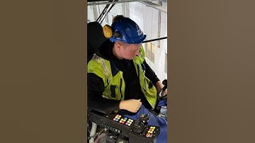 Have a look at the workspace of a straddle carrier driver! 🏗️ #logistics #hhla