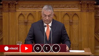 Orbán testőrös bohócozással oltotta Jakabot a parlamentben