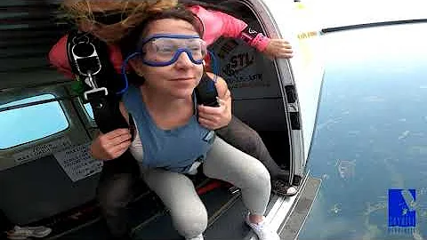 Carolyn Allison - Skydive Pepperell - www.skyjump....