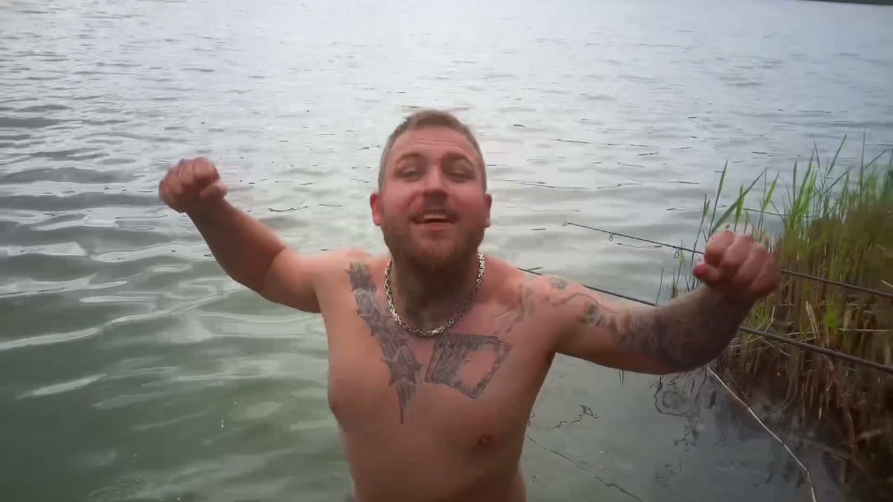 Etang du Moulin Sommer Karpfen in Frankreich