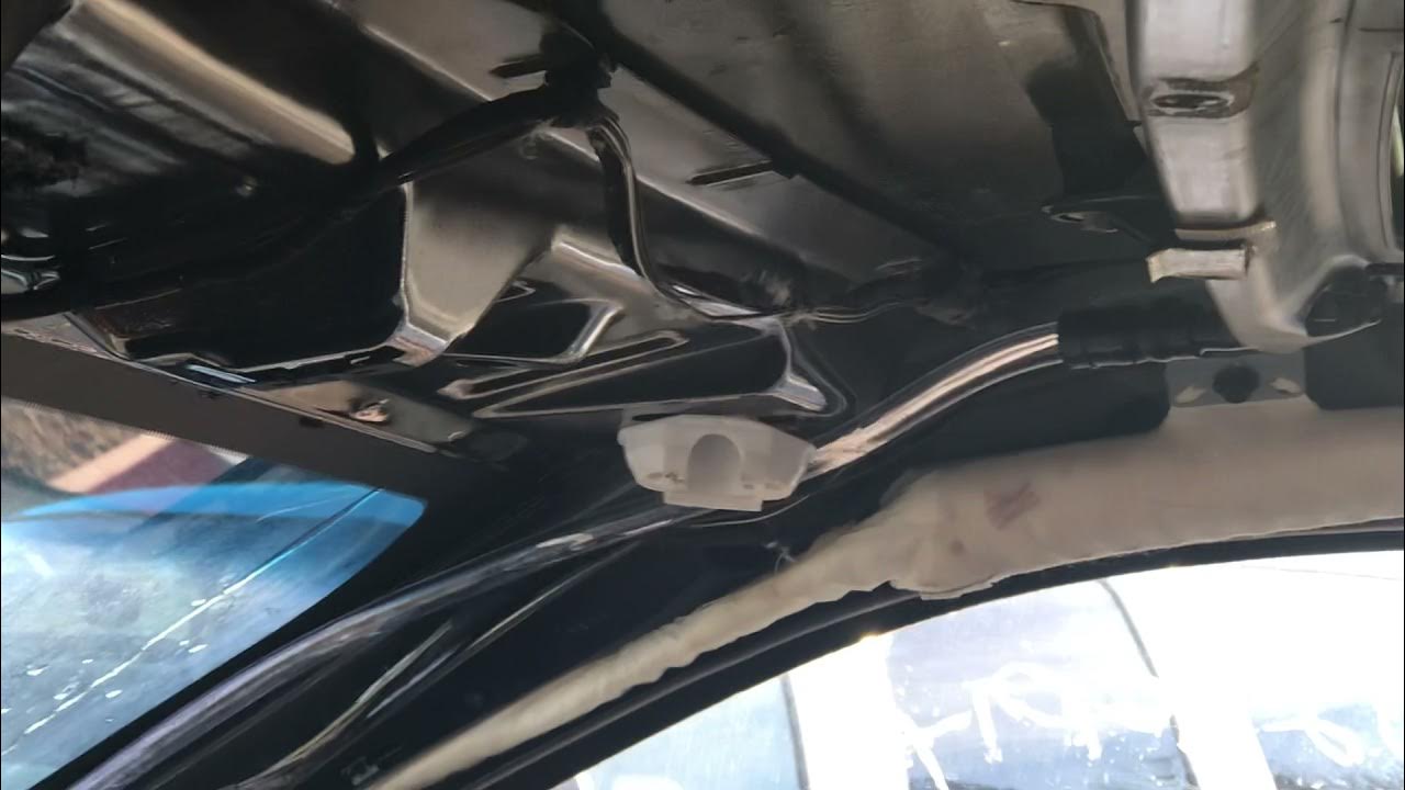 2006 Jeep Grand Cherokee Sunroof drain tube fix - YouTube