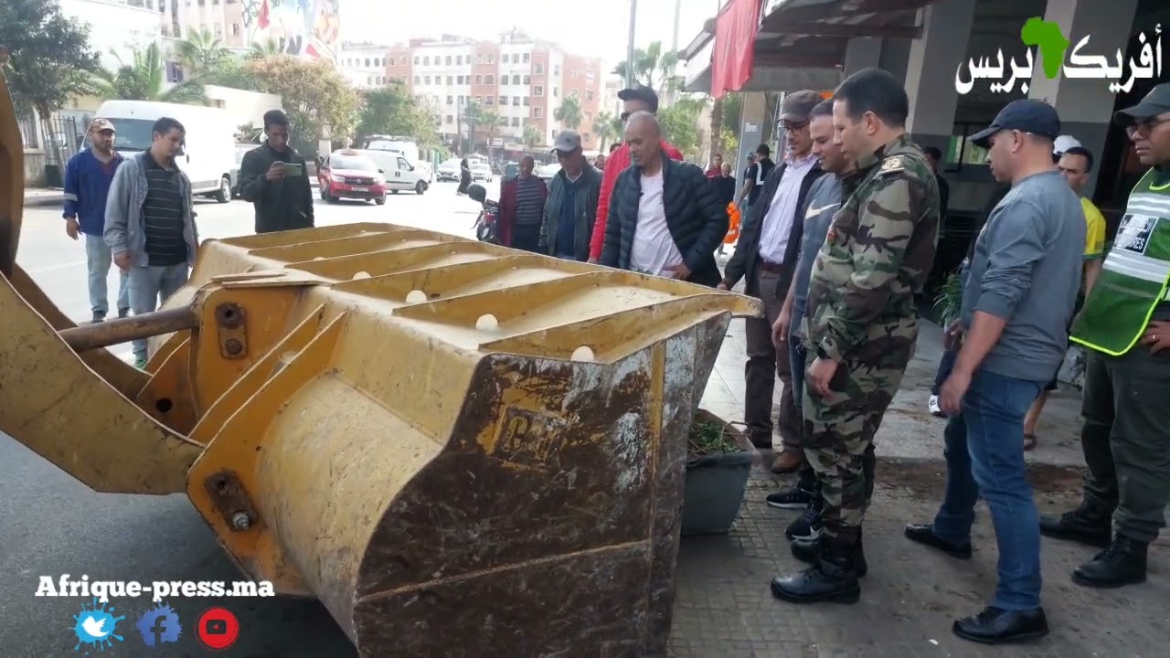 كازابلانكا.. الطراكس دايرة خدمتها ولي محتل الملك العمومي مشا ليه كلشي