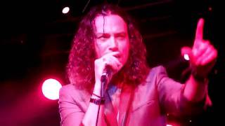 Watch Constantine Maroulis Favorite Tshirt video