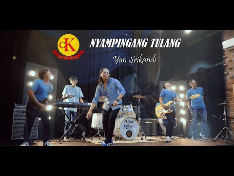 YAN SRIKANDI // NYAMPINGANG TULANG KOPLO {Official Music Video}