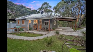 🏡 16 Hills Road – A Truly Unique Country Retreat on 3,110sqm