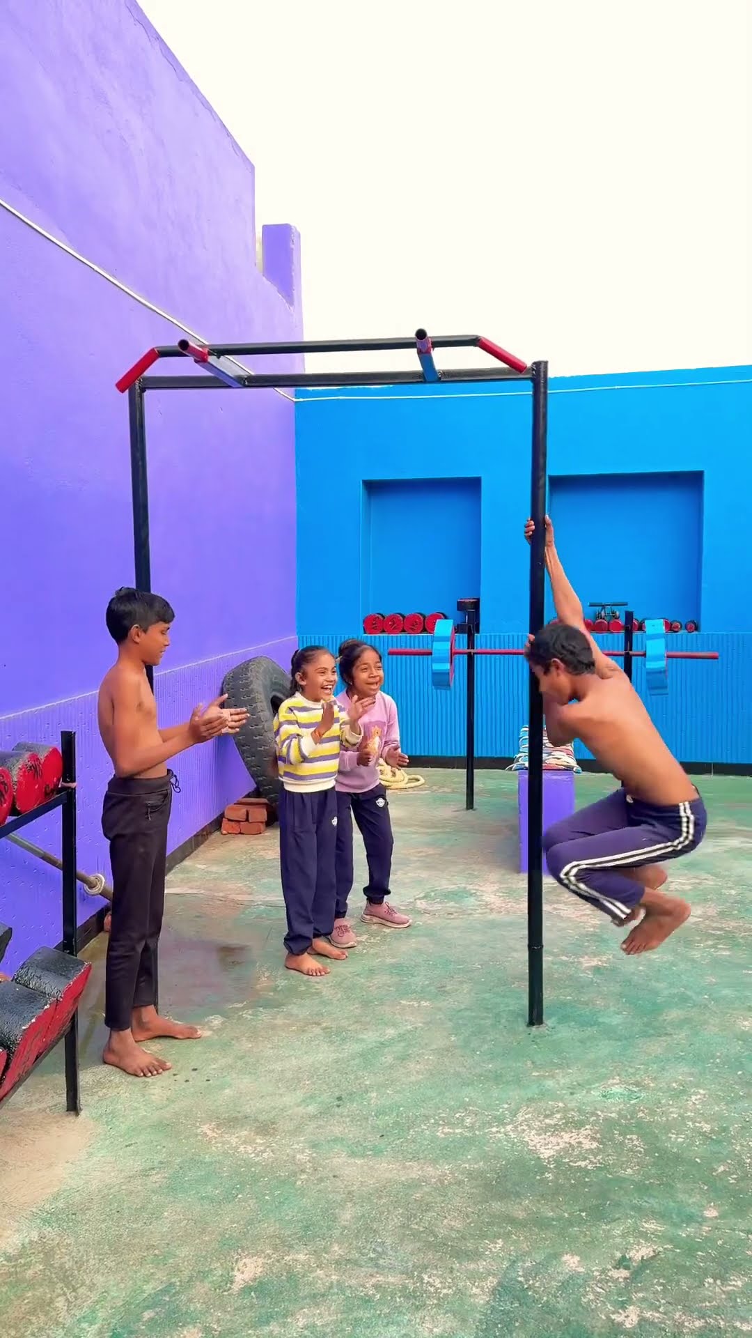 You tell me who is the winner? ??? #shortvideo #funnyvideo #funny