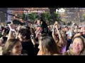 Tłumy na plaży Copacabana w Rio na darmowym koncercie Shakiry
