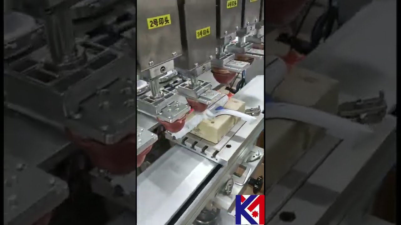 Six-color full-servo shuttle pad printing machine (with automatic cleaning device)