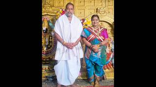 Mogali Rekulu Serial Actress Sruthi With Her Husband At Family Wedding