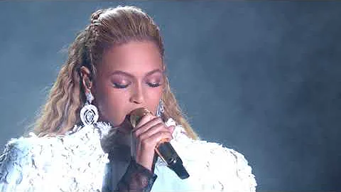 Beyoncé - Pray You Catch Me (Live MTV Music Awards)