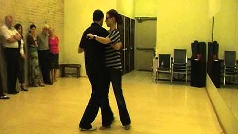 Argentine Tango Lesson - Various Change of Directions using Cross Walking