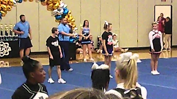 Pershing Middle School Cheer (jump off)