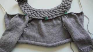 How to join knitted pieces at different directions