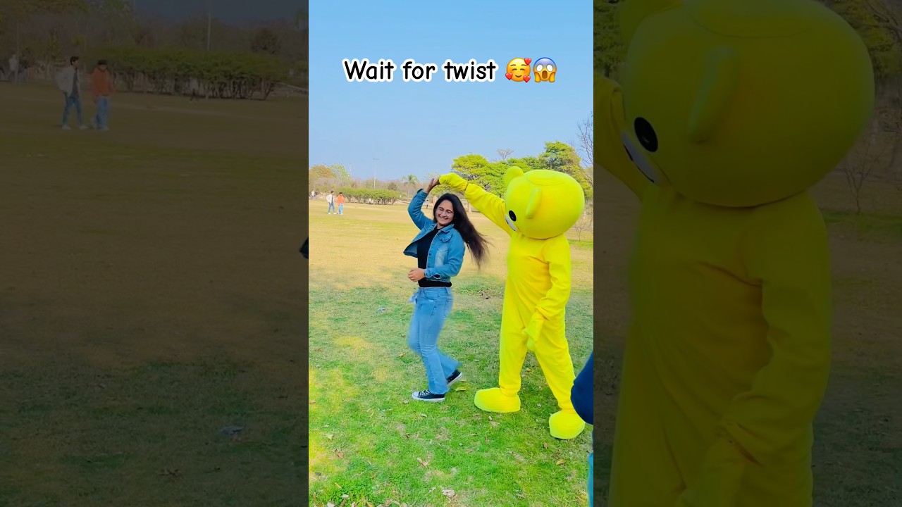 Funny teddy dance with cute girl 🥰 