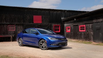 2015 Chrysler 200 Review