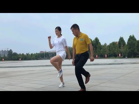 Мужику повезло учиться