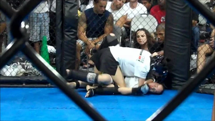 Fight 6 Lorraine vs Amanda