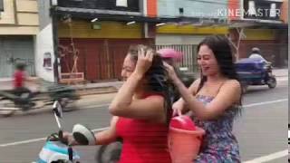 Mandi Di Jalan By Cd