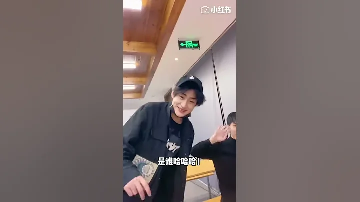大家好，今天起我就正式入驻小红书了！ - 天天要闻
