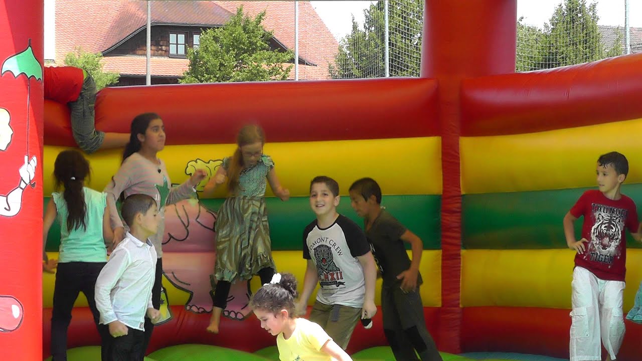 Kinder-Hüpfburg - Das Fest des Fastenbrechens - ʿĪd al-Fitr - ‏عيد الفطر‎ 2015