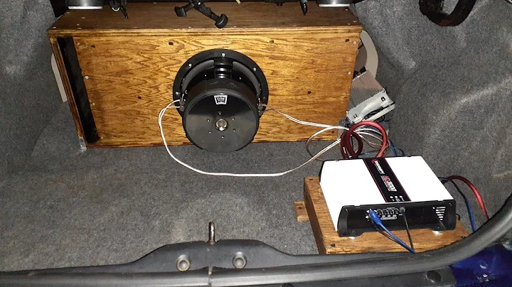 New Skar DDX-10! 1000 RMS " Built a box!!!