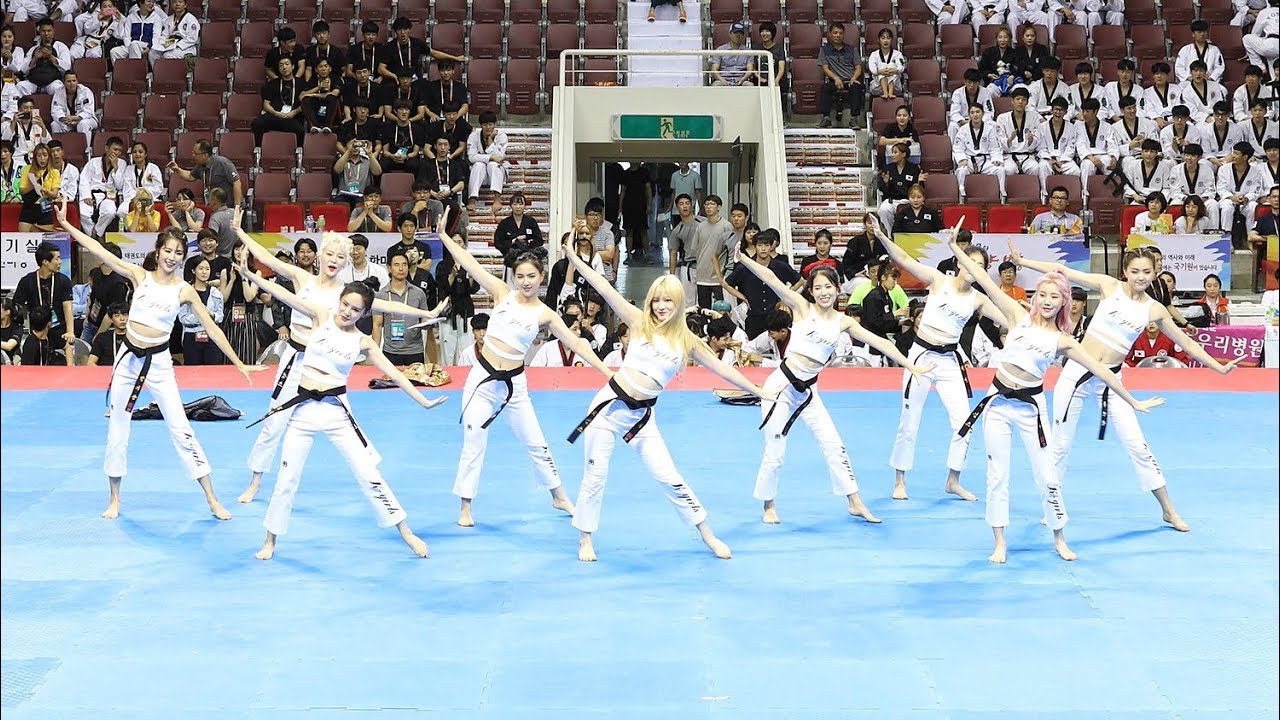 170731 K-Girls 태권체조(Taekwon Aerobic) (라붐 율희, 모모랜드 주이, 박기량 등) [세계태권도한마당] 4K 직캠 by 비몽