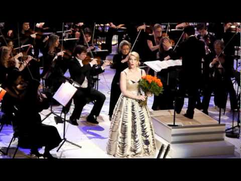 Joyce Didonato  " Una Voce Poco Fa"    Baden Baden