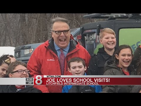 Meteorologist Joe Furey visits kids at Litchfield Intermediate School