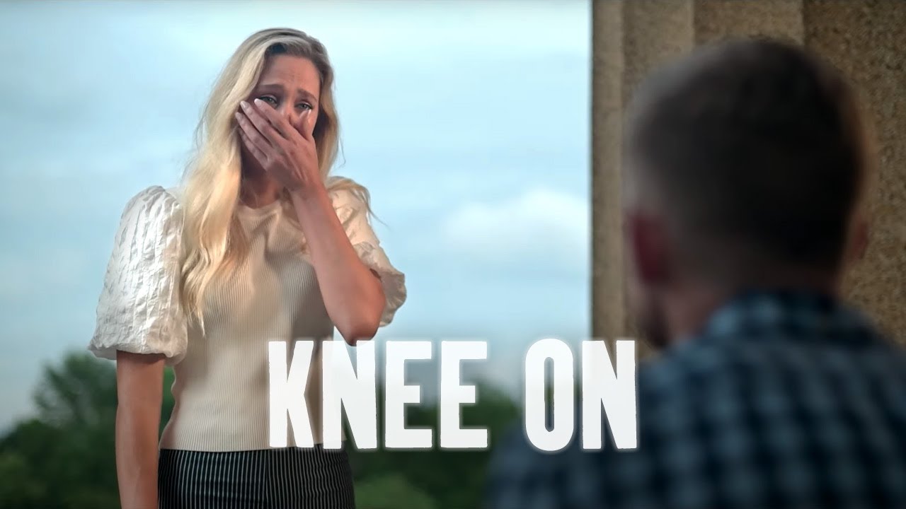 在 YouTube 上观看 "Knee On"  - Clayton Shay (Official Music Video) 在 YouTube 上观看 "Knee On"  - Clayton Shay (Official Music Video)