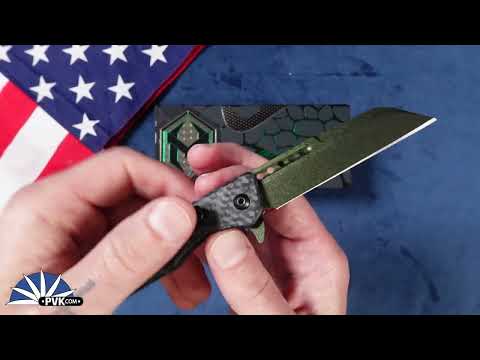 Heretic Knives Jinn Manual, Metallic Green Magnacut Blade, Carbon Fiber Chassis W/ Metallic Green