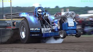 Powerful custom made tractors in Tractor pulling / Schlechtenwegen 2022